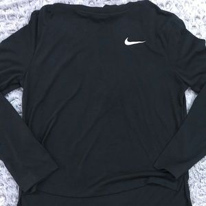 BOUGHT ON DEPOP❌Black Nike Long Sleeve🖤